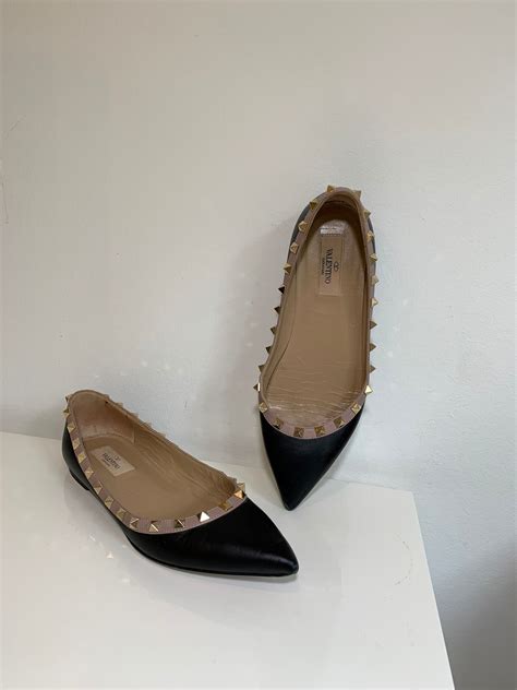 valentino rockstud flat shoes replica|valentino rockstud low heel.